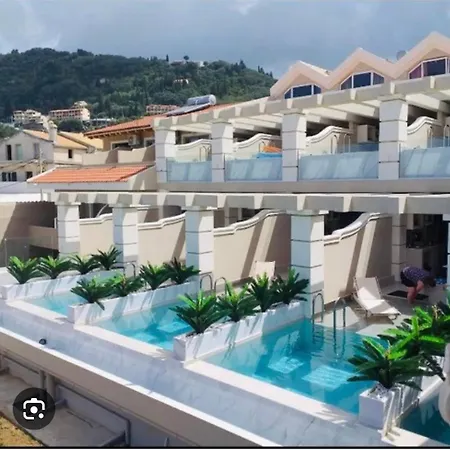 Agios Gordios Апарт-отель *
